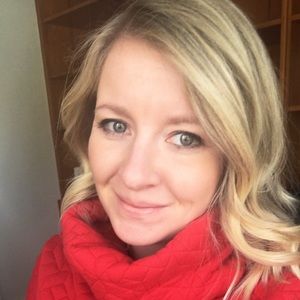 Meet your Posher, Abigail